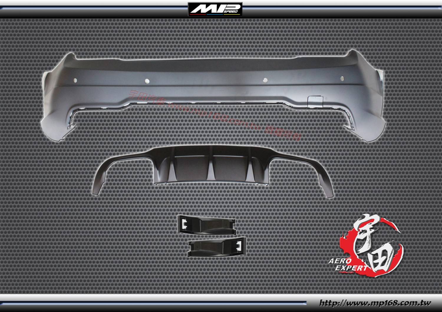 2008-2012 W204  A款C63后保桿有雷打(雙) 2008-2012 W204  A款C63后保桿有雷打(雙)