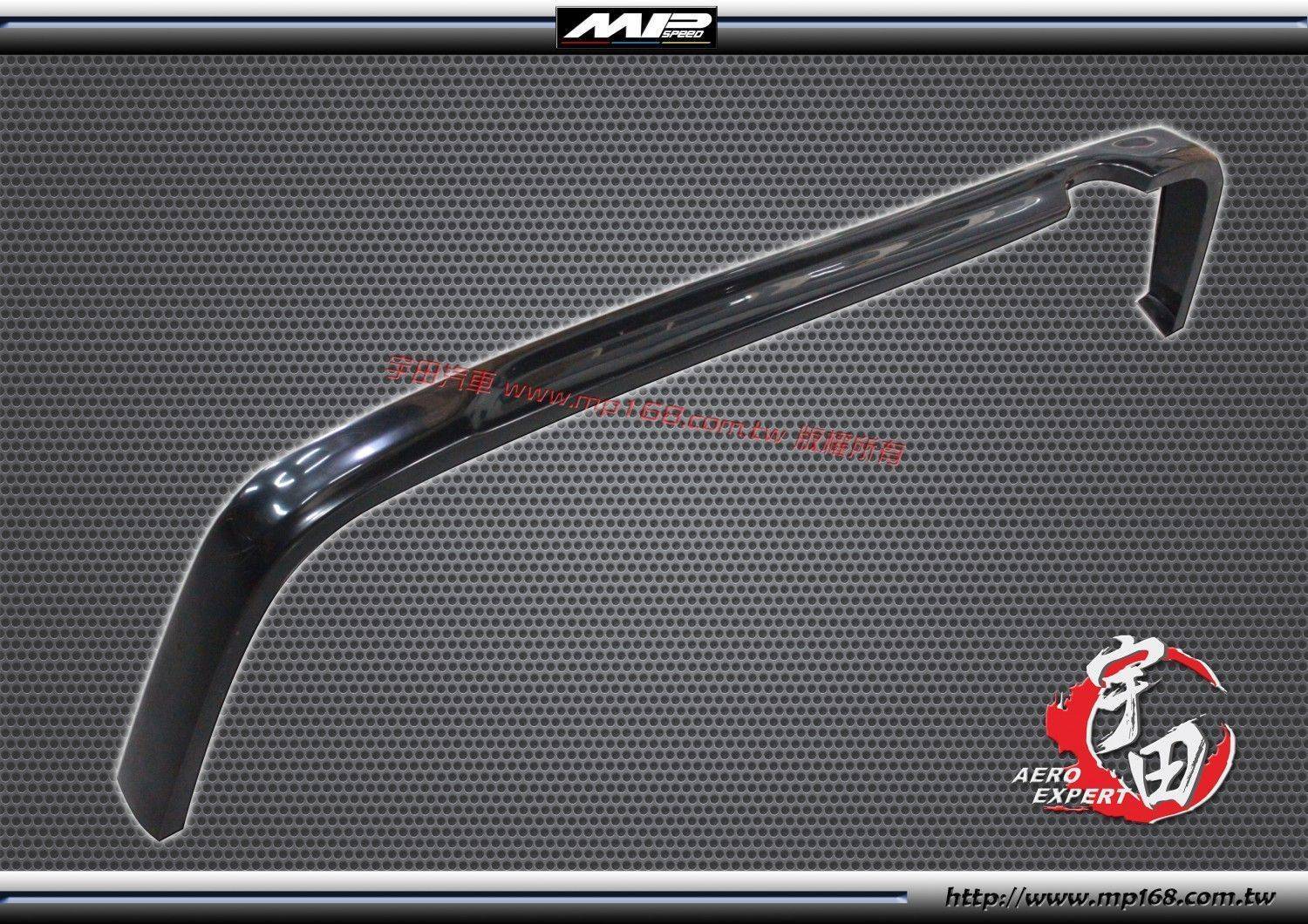 1999-2003 Tierra  4門後下巴 1999-2003 Tierra  4門後下巴