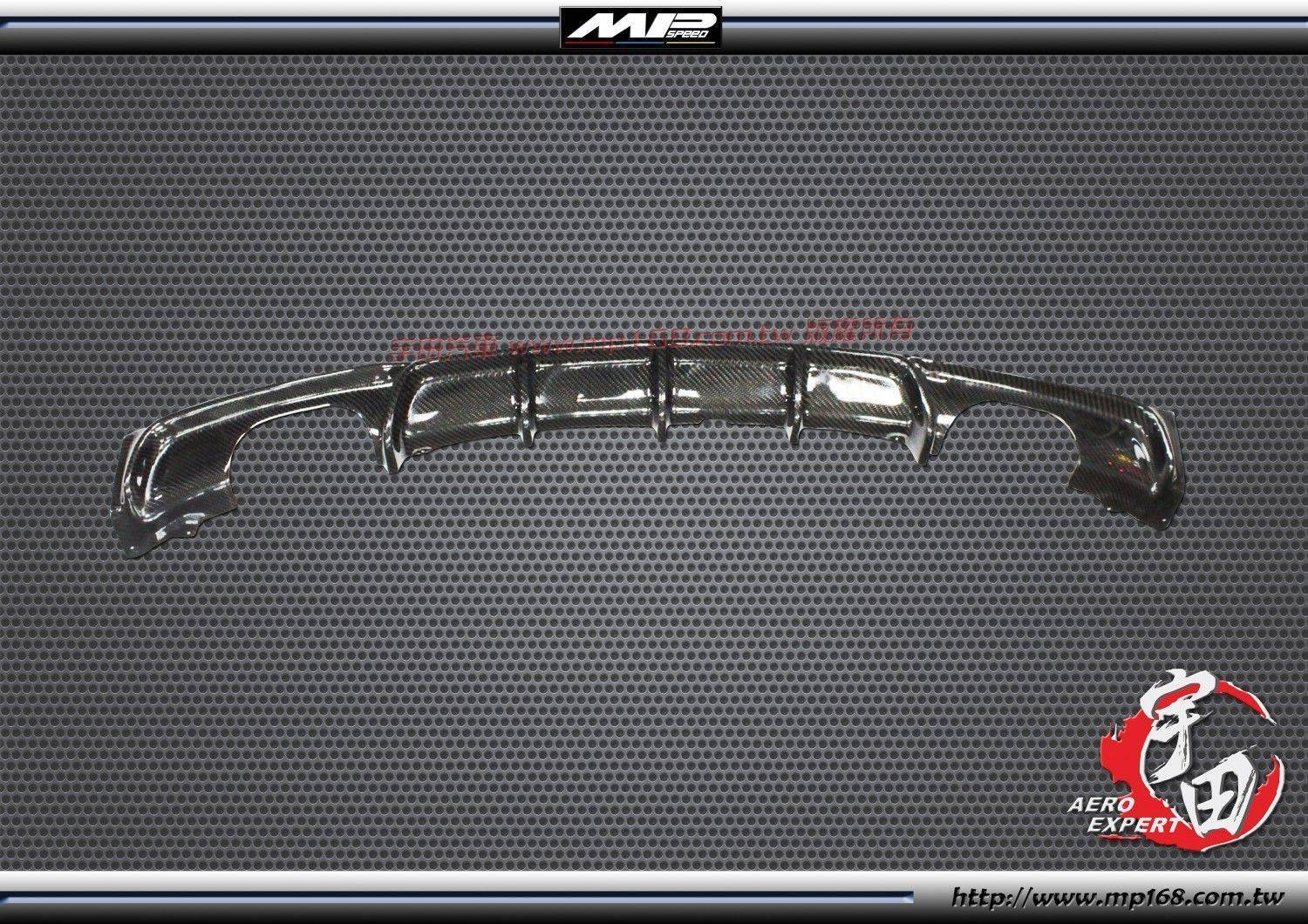 F30 M-TECH保桿用 后飾板-P款CF F30 M-TECH保桿用 后飾板-P款CF