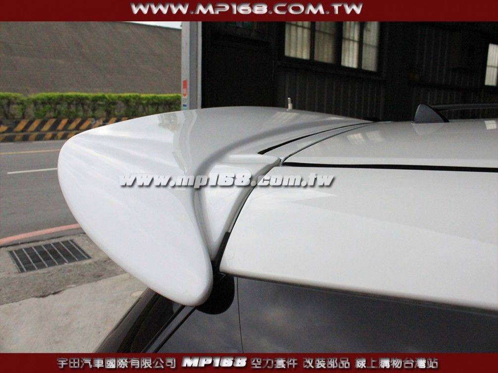 2004-2009 WISH V款尾翼-FRP 底漆 2004-2009 WISH V款尾翼-FRP 底漆