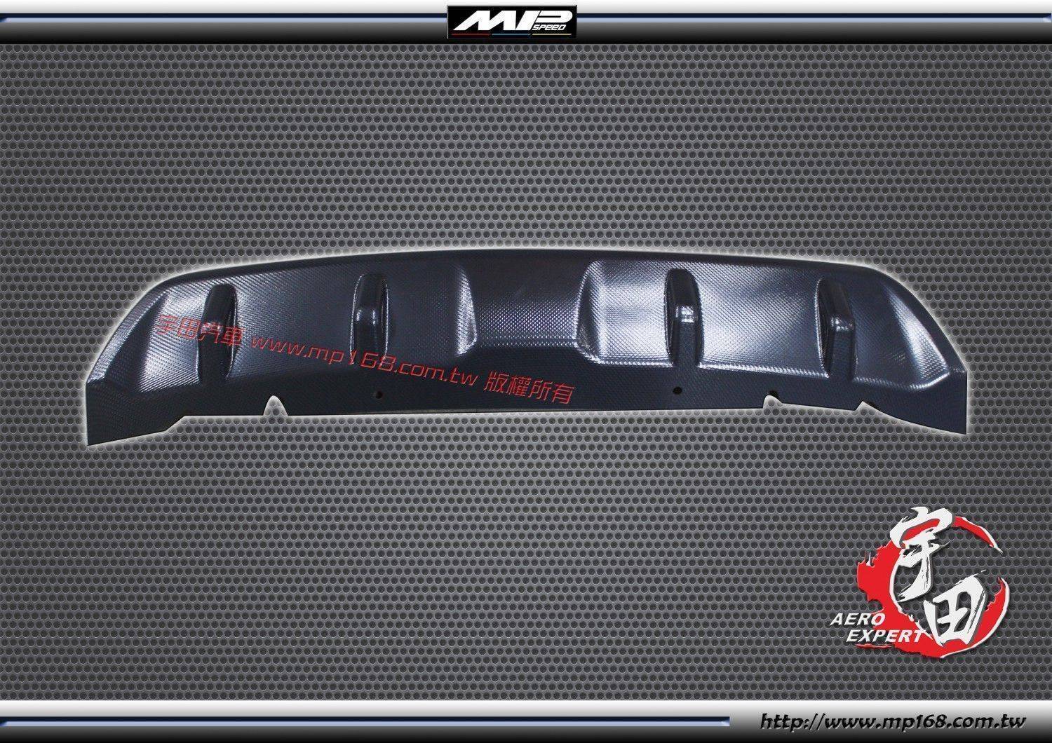 2014-2018 FORESTER XT OE后飾板AC