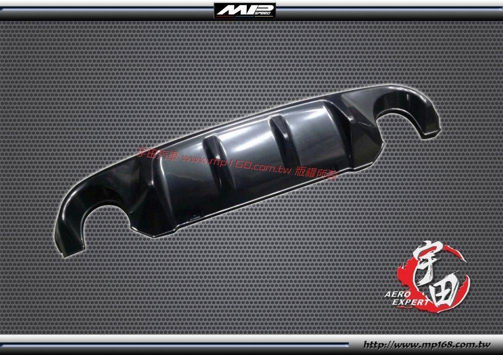 2014-2017 INFINITI  Q50后飾板 2014-2017 INFINITI  Q50后飾板